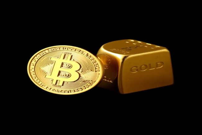 Bitcoin vs. Gold Which Asset is the Ultimate Inflation Hedge?